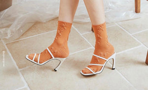 Bestickte Socken (Orange) - Ggorangnae